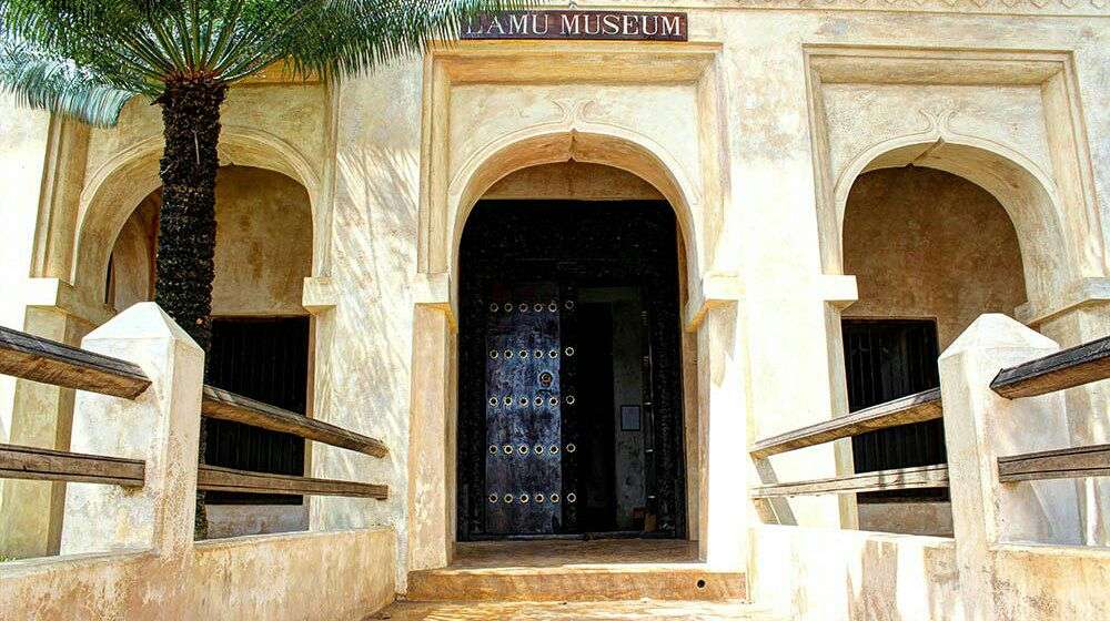 Lamu old town museum kenya lamu island (1)